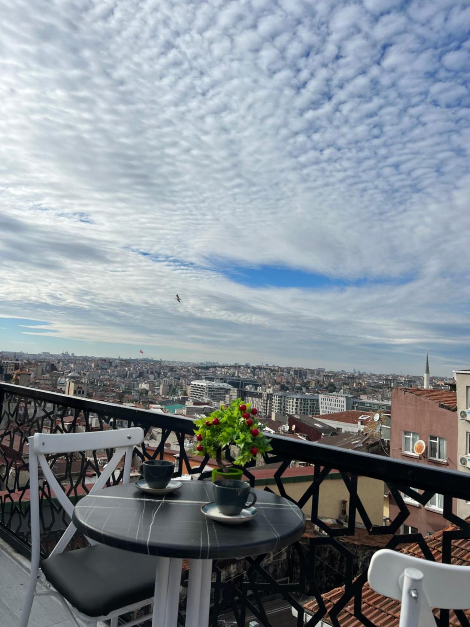 Taksim Larissa Residence Istanbul Exterior photo