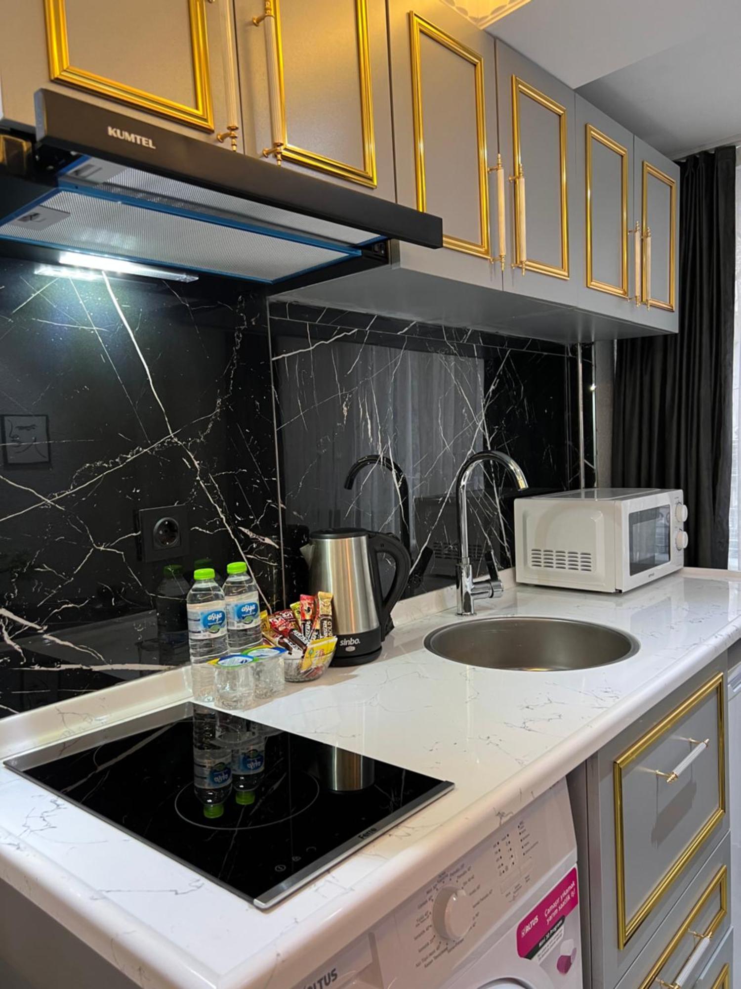 Taksim Larissa Residence Istanbul Exterior photo