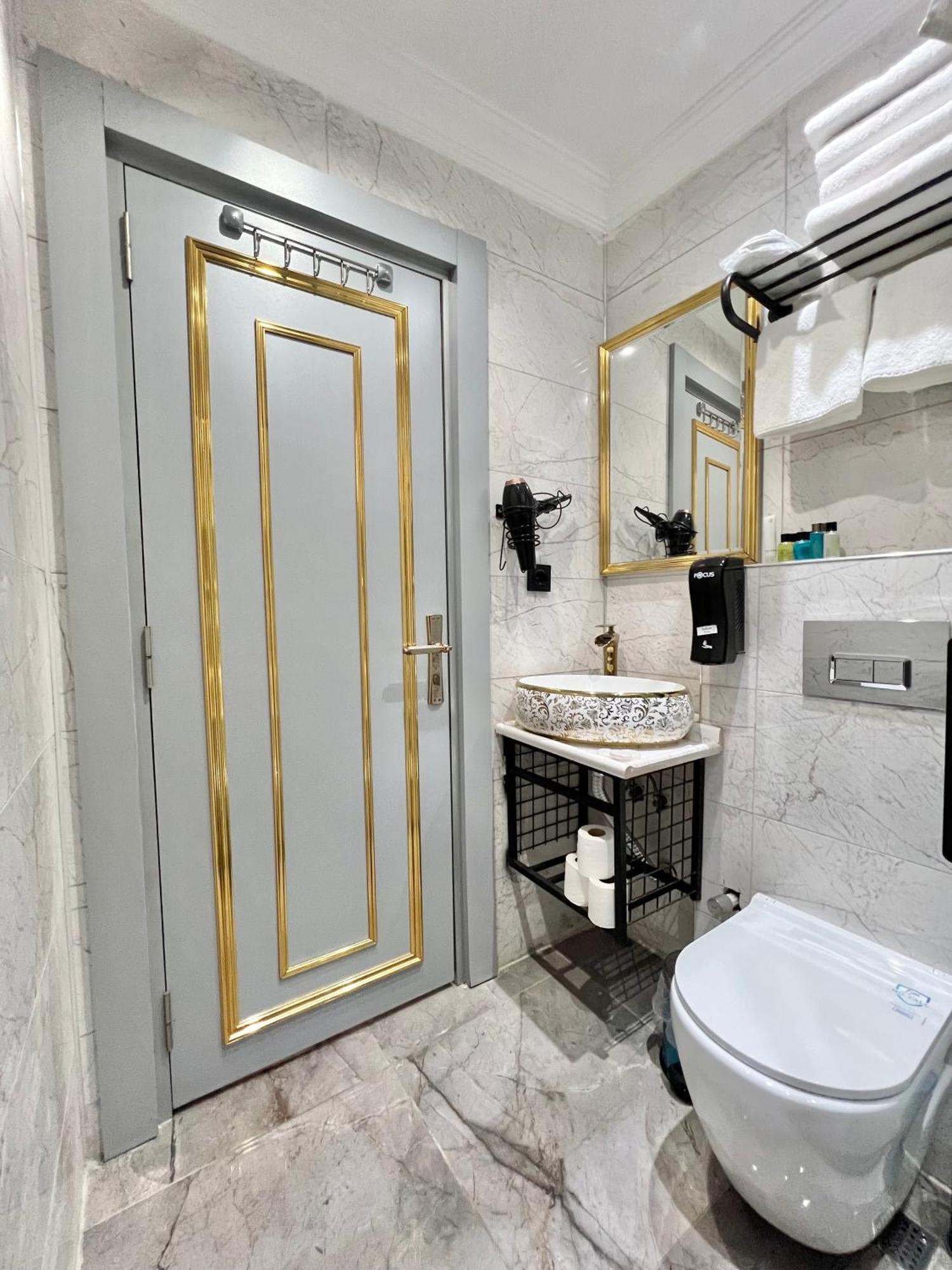 Taksim Larissa Residence Istanbul Exterior photo
